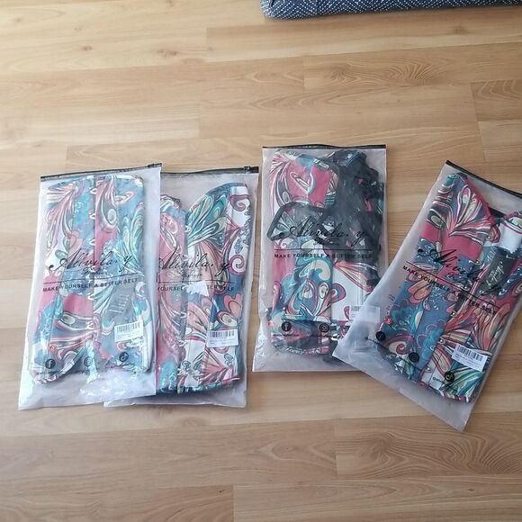 Renaissance lace-up Corset set 2 pc butterfly new with matching panties - Picture 3 of 14